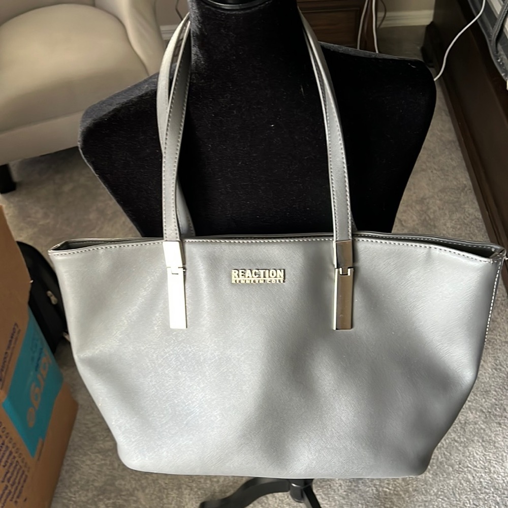 COPY - Kenneth Cole grey tote bag in mint condition, wore once and pet/smoke fr…
